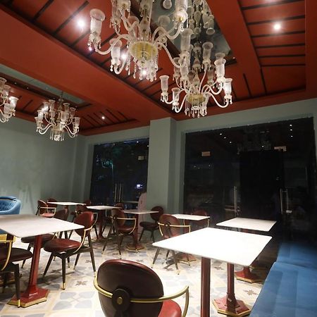 The Saga Hotel Nuova Delhi Esterno foto