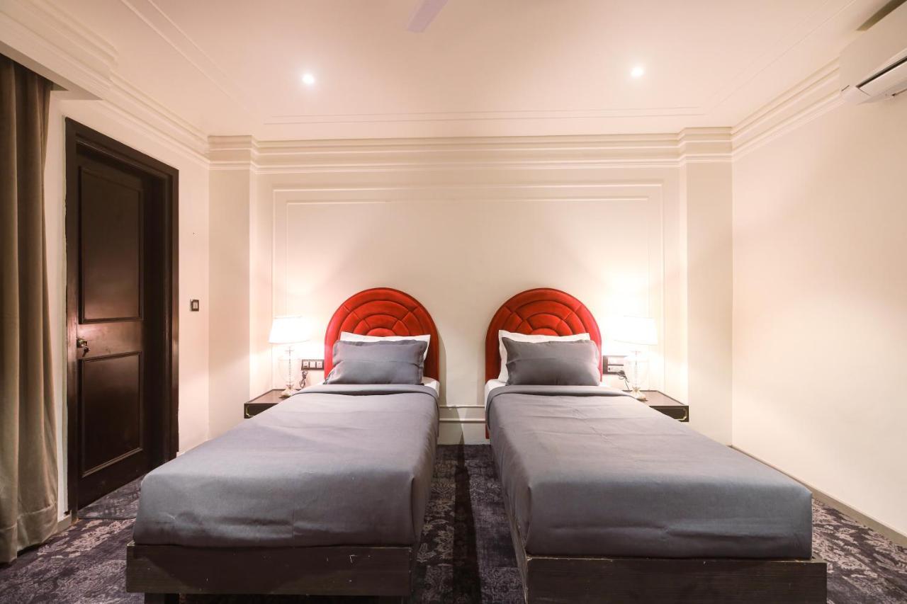 The Saga Hotel Nuova Delhi Esterno foto